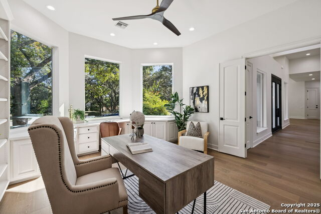 Image 10 of 50 For 207 Box Oak  