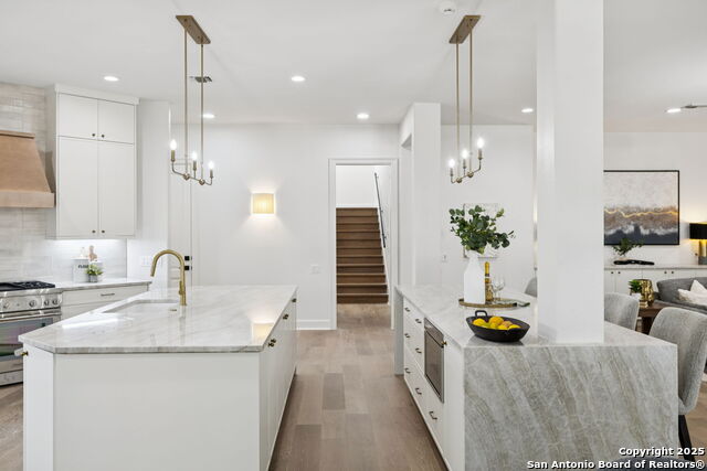 Image 17 of 50 For 207 Box Oak  