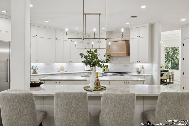 Image 18 of 50 For 207 Box Oak  