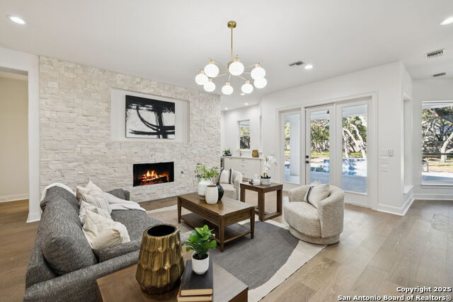 Image 22 of 50 For 207 Box Oak  