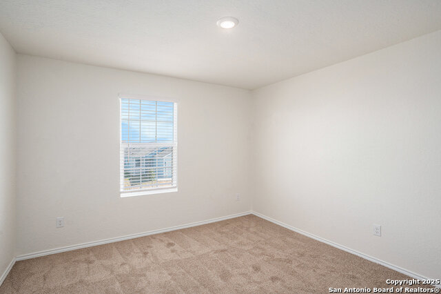 Image 13 of 15 For 10526 Varmus Dr