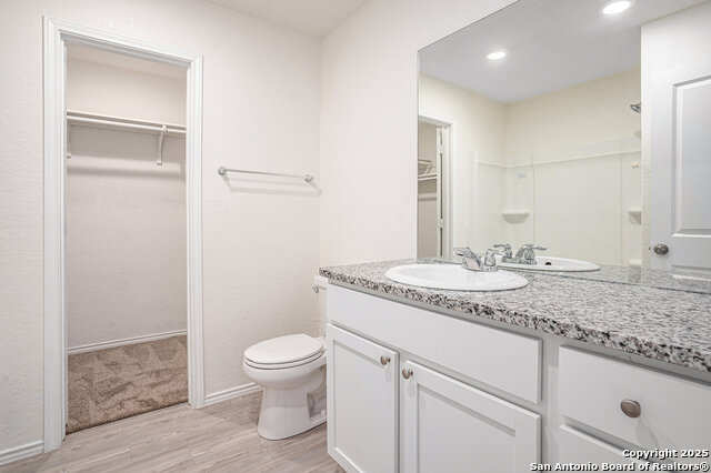 Image 14 of 15 For 10526 Varmus Dr