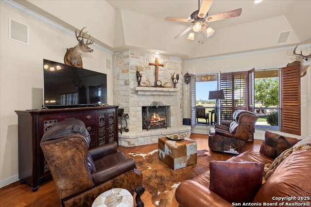 Image 10 of 68 For 34 Cravey