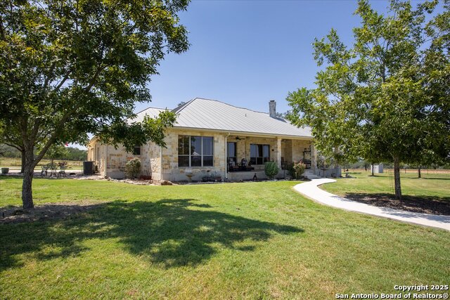 Image 35 of 68 For 34 Cravey