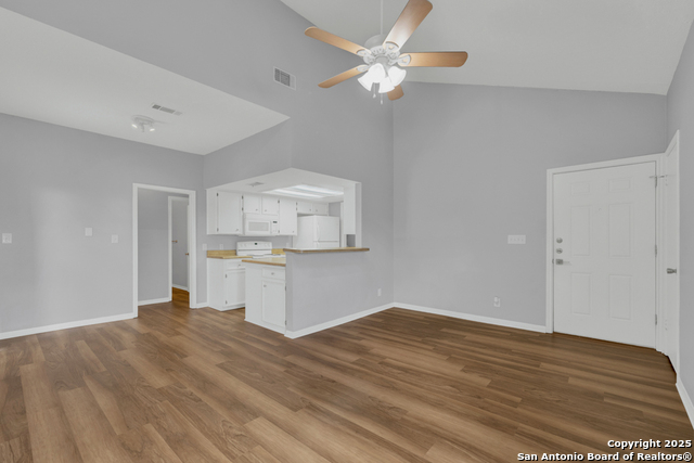 Image 5 of 19 For 1013 Chestnut St D