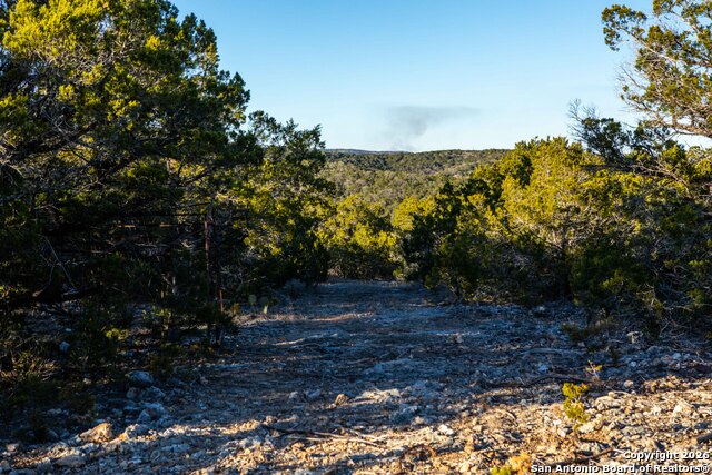 Listing photo id 10 for 474 Zapata Ridge