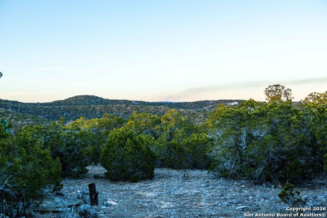 Listing photo id 14 for 474 Zapata Ridge