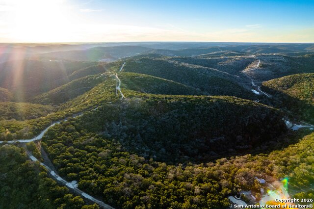 Listing photo id 30 for 474 Zapata Ridge