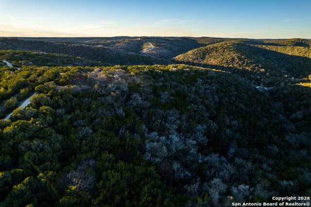 Listing photo id 31 for 474 Zapata Ridge