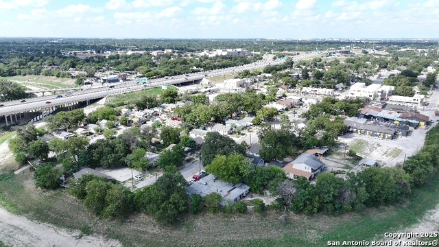 Image 6 of 12 For 153 Baylor E