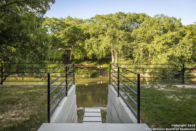 Image 16 of 22 For 2420 Ponderosa