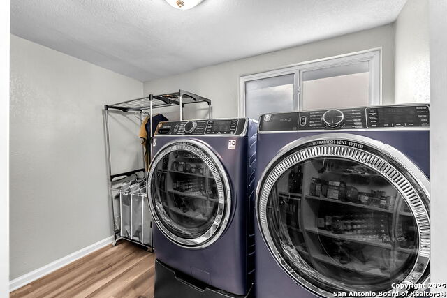 Image 17 of 41 For 8323 White Oak