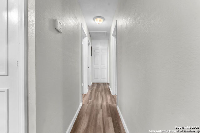 Image 18 of 41 For 8323 White Oak