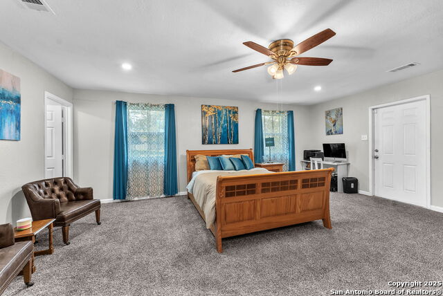 Image 19 of 41 For 8323 White Oak