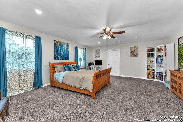 Image 22 of 41 For 8323 White Oak