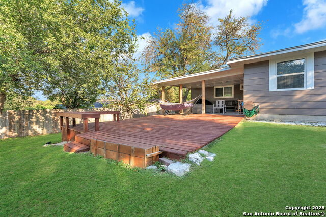 Image 35 of 41 For 8323 White Oak