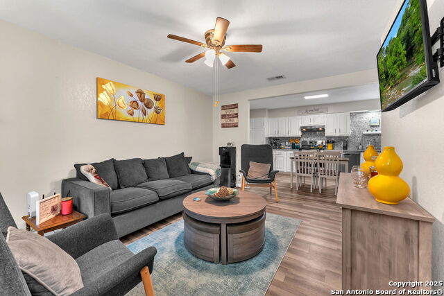 Image 8 of 41 For 8323 White Oak