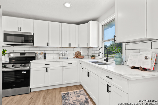 Image 3 of 26 For 2630 Kings Hwy W