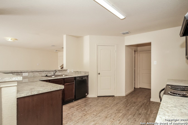 Image 5 of 16 For 8618 Tesoro Hills