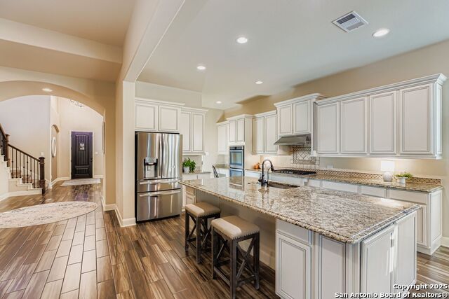 Listing photo id 9 for 110 Enchanted Woods