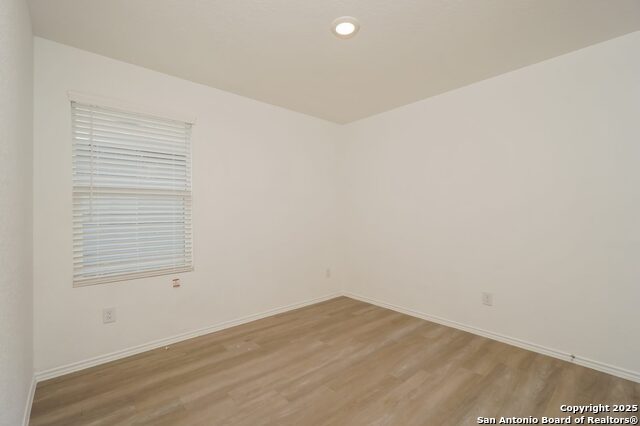 Image 11 of 15 For 4243 Southton Mere