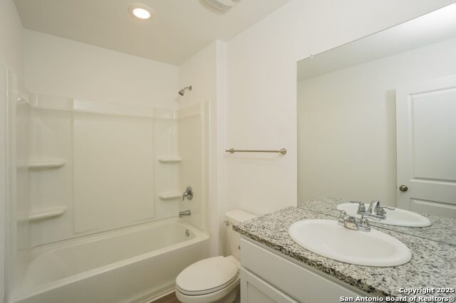 Image 13 of 15 For 4243 Southton Mere