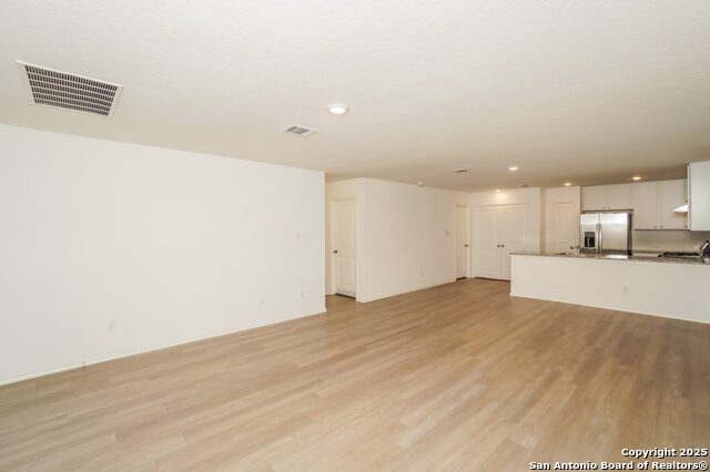 Image 4 of 15 For 4243 Southton Mere