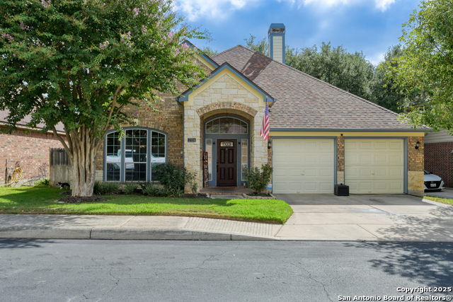 Listing photo id 0 for 27014 Trinity Bend