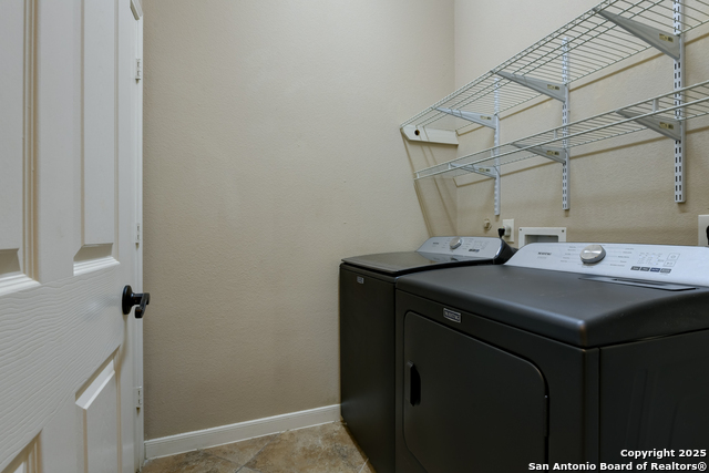 Listing photo id 23 for 27014 Trinity Bend