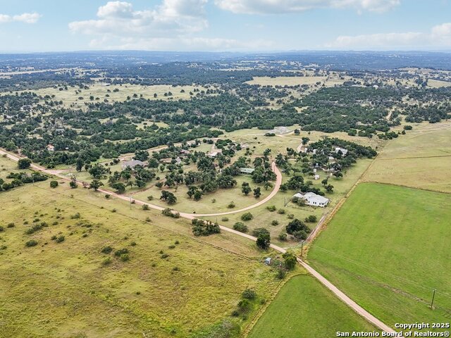 Image 11 of 23 For 721 Rocky Creek