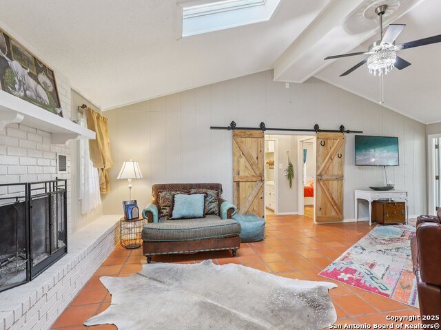 Image 19 of 23 For 721 Rocky Creek