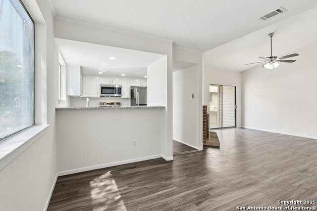 Image 13 of 36 For 349 Harmony Ct  349