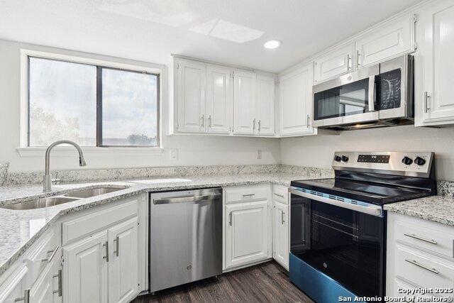 Image 14 of 36 For 349 Harmony Ct  349