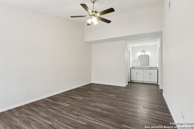 Image 29 of 36 For 349 Harmony Ct  349