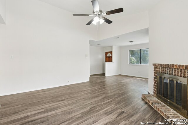 Image 8 of 36 For 349 Harmony Ct  349