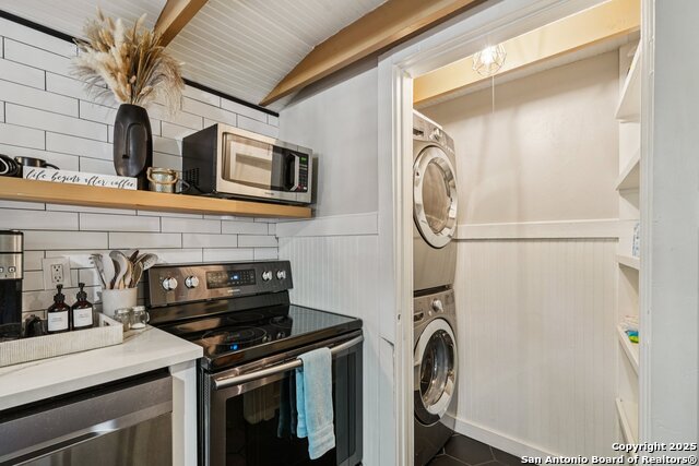 Image 9 of 18 For 1038 Plateau Ridge