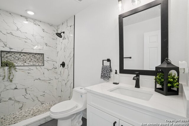 Listing photo id 18 for 1118 Shadwell