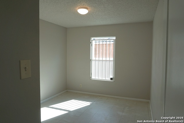 Listing photo id 18 for Address Not Provided