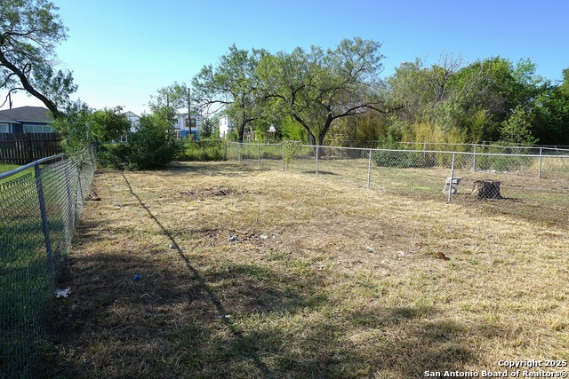 Listing photo id 19 for Address Not Provided