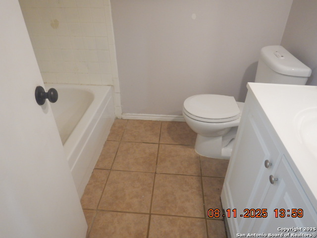 Image 10 of 15 For 4402 Grantilly St