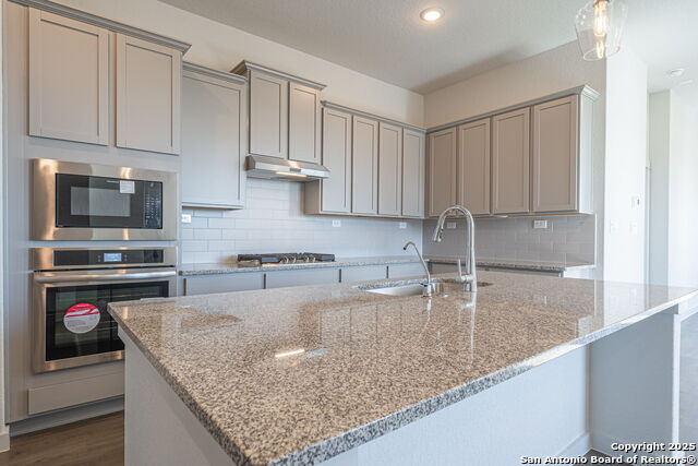 Image 11 of 32 For 10280 Bartenheim Dr