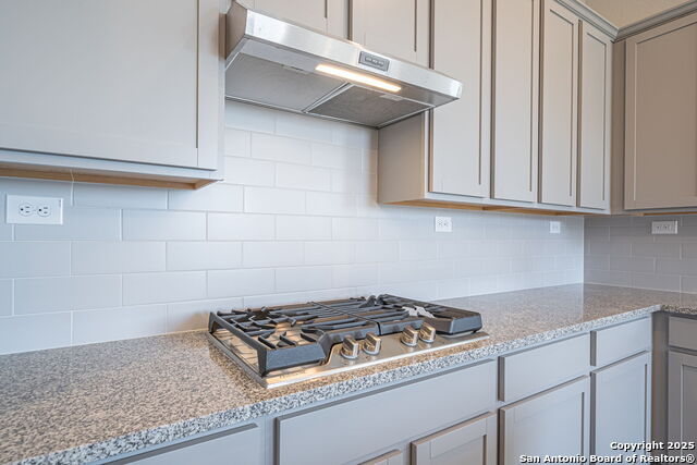 Image 12 of 32 For 10280 Bartenheim Dr