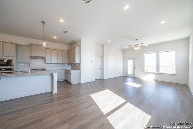 Image 14 of 32 For 10280 Bartenheim Dr