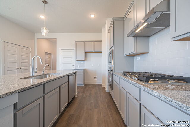 Image 23 of 32 For 10280 Bartenheim Dr