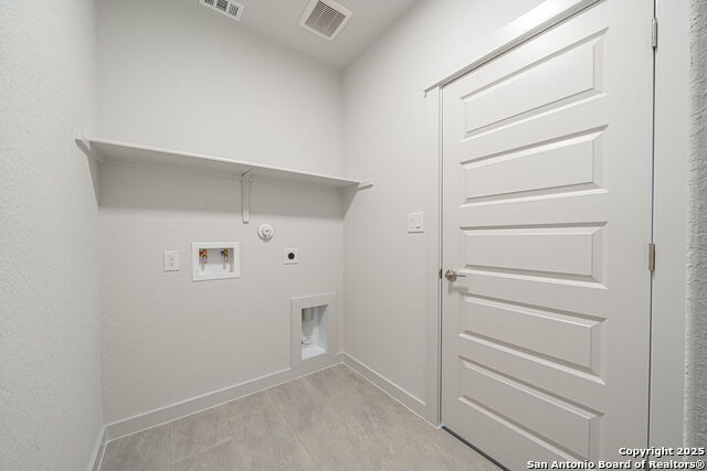 Image 9 of 32 For 10280 Bartenheim Dr