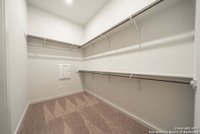 Image 19 of 30 For 10286 Bartenheim Dr.