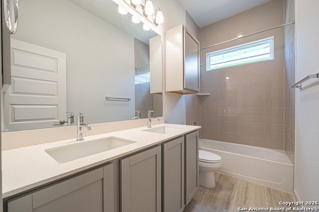 Image 24 of 30 For 10286 Bartenheim Dr.