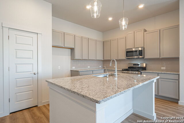 Image 9 of 30 For 10286 Bartenheim Dr.