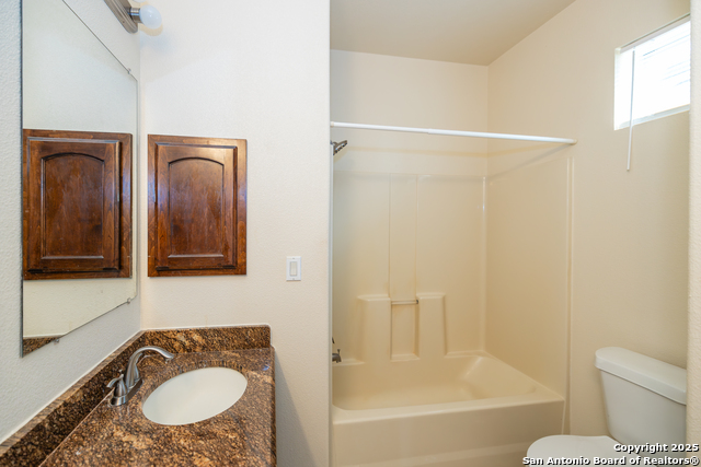 Image 16 of 28 For 1026 Ave H