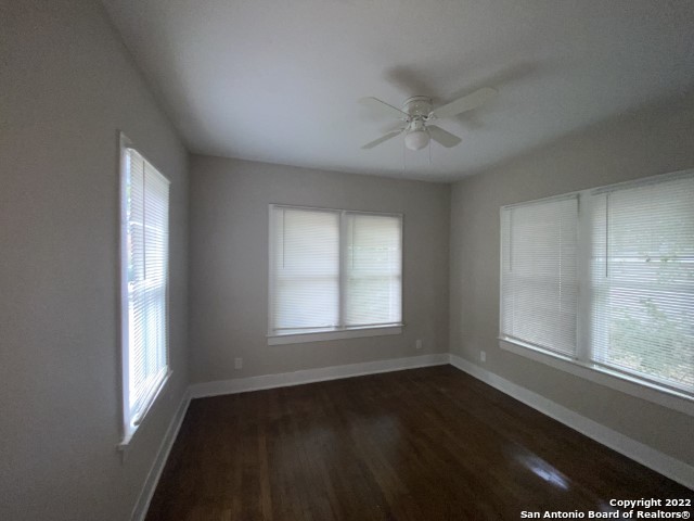 Image 8 of 9 For 2328 Commerce E